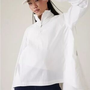 Athleta White Advantage Poplin Quarter-Zip Top Windbreaker
